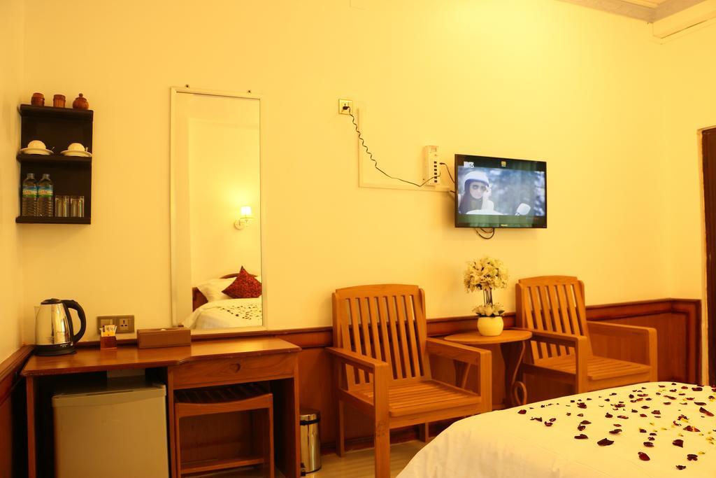 Mandalay White House Hotel Kamer foto