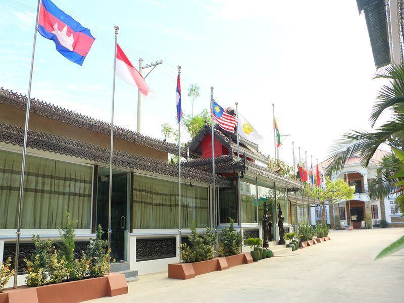 Mandalay White House Hotel Buitenkant foto